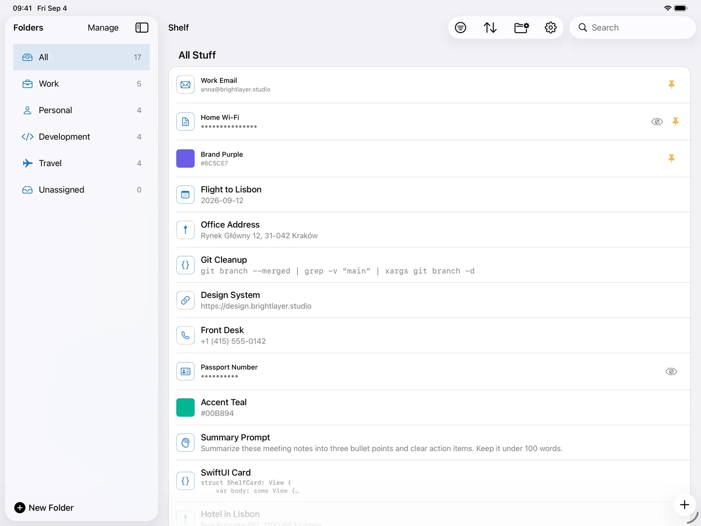 Shelf on iPad - folders in the sidebar, every item in the list